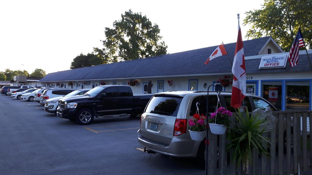 The Maplewood Motel Port Elgin Eksteriør billede