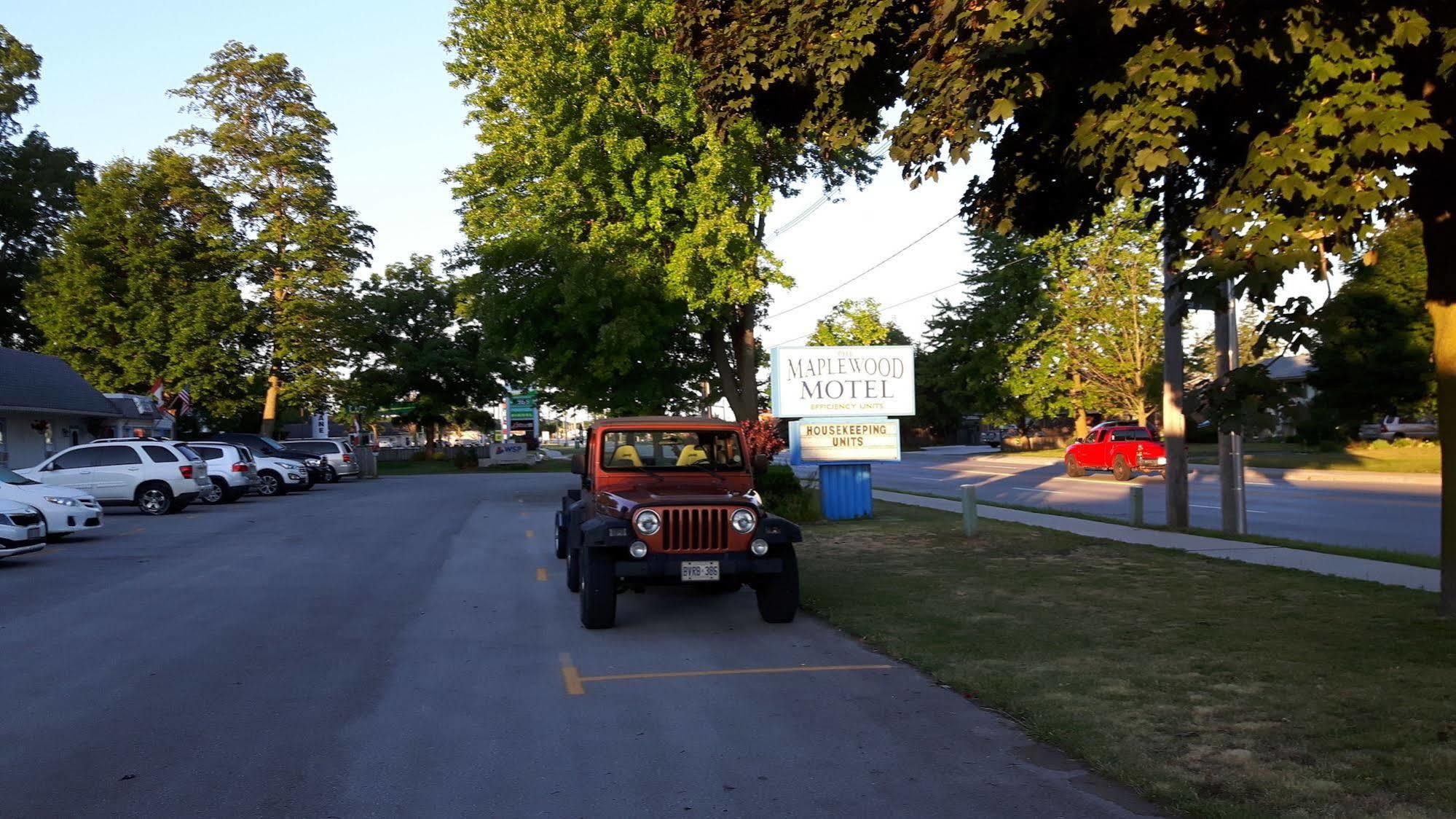 The Maplewood Motel Port Elgin Eksteriør billede